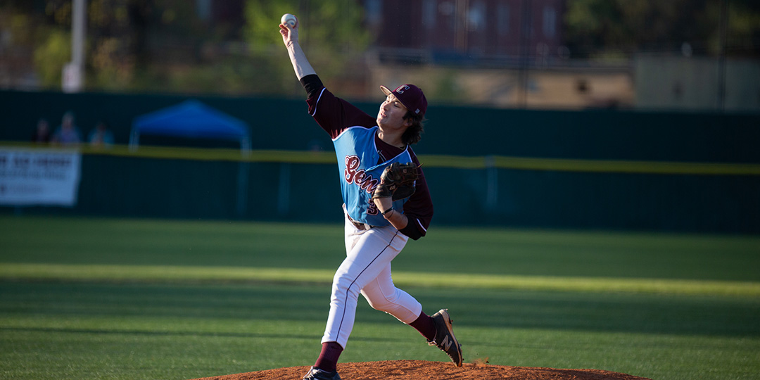 Diamond Gents Overcomes Miscues, 6-0 Deficit to Complete Series Sweep of Schreiner