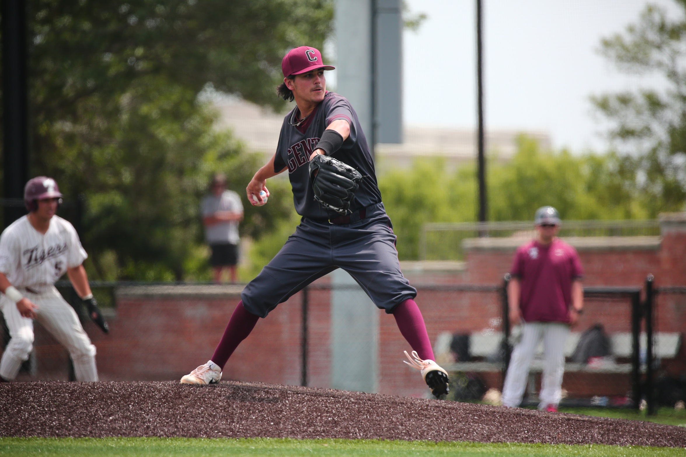 The Diamond Gents were swept in a DH on Saturday by the No. 24 Tigers. 

PHOTO: Avery Rosenblum, Trinity University Student