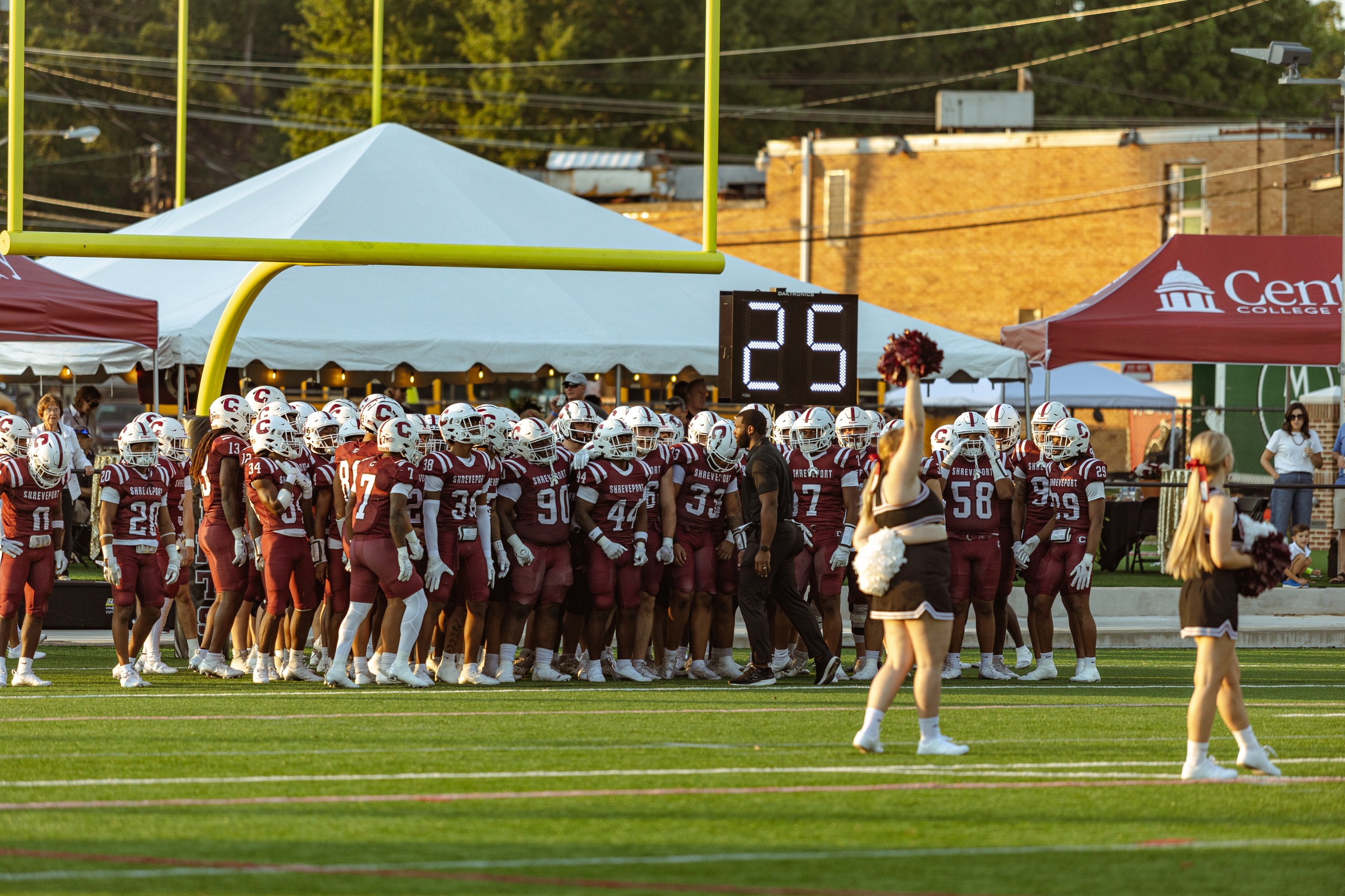 The Gents recorded their first NCAA victory since the 1940's on Saturday night with an impressive 36-17 win over Austin College.

PHOTO: Isabell Gonzales