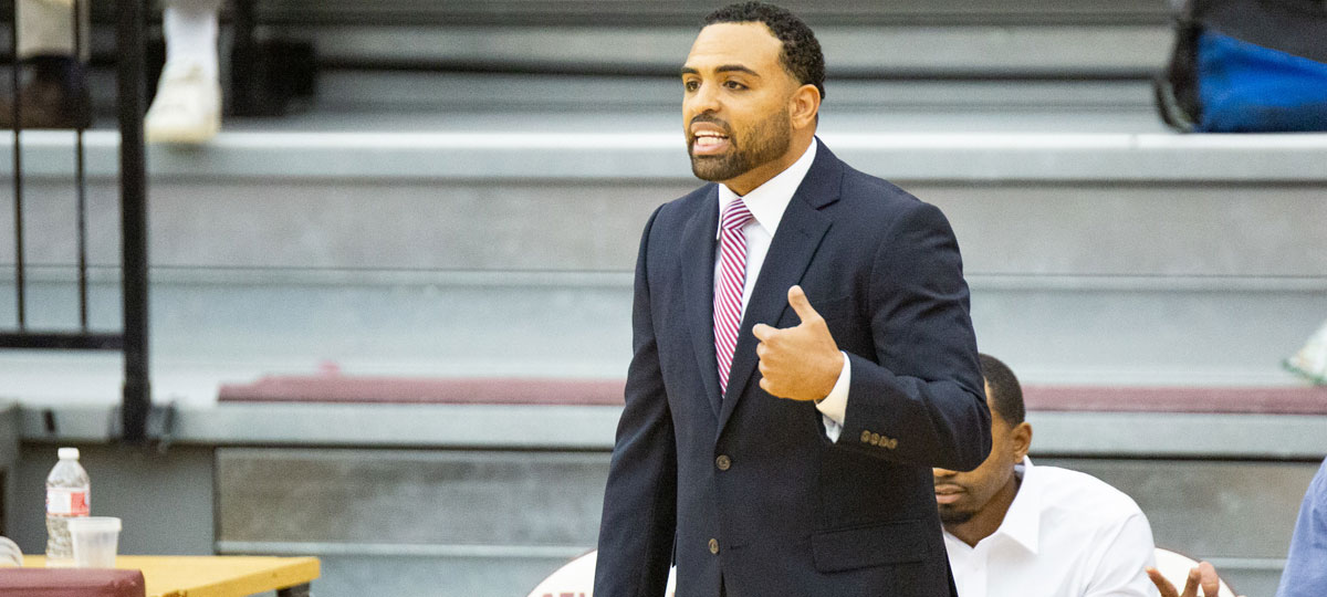 Gents Open Season with 61-52 Comeback Win Over Texas Lutheran