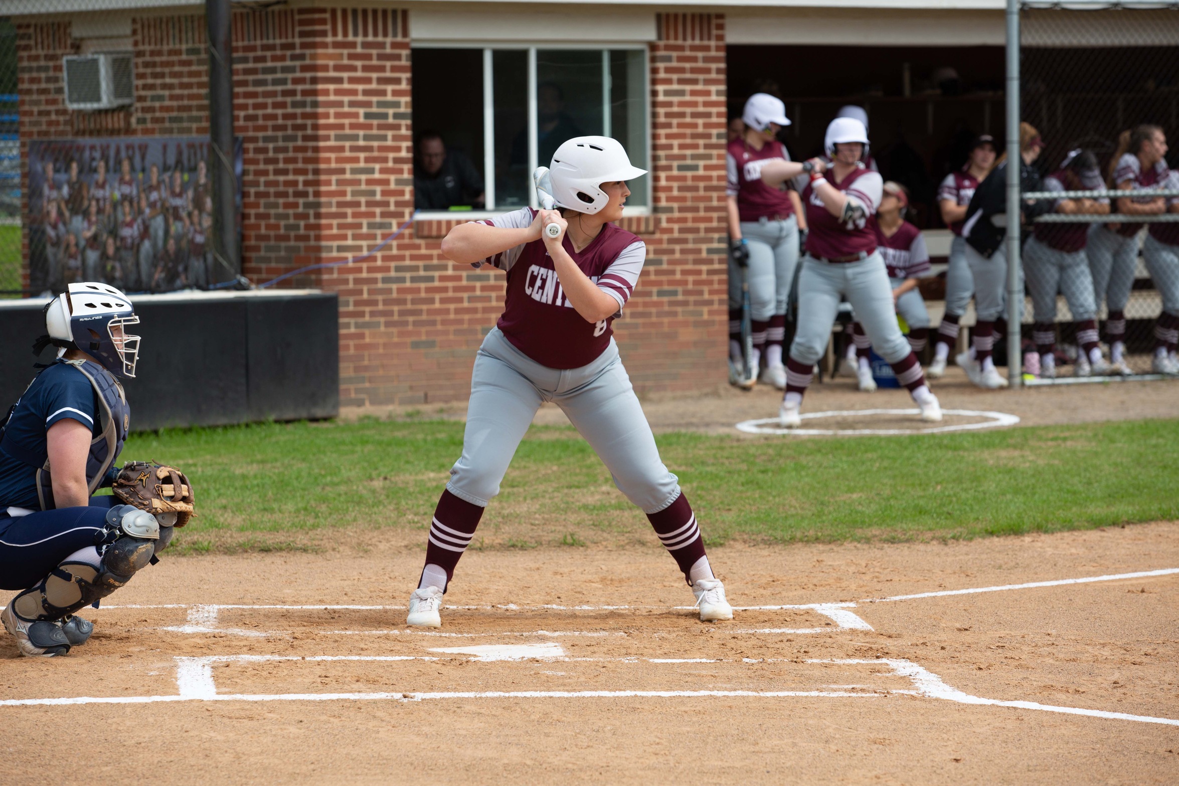 Softball Set to Face Dallas on Road this Weekend