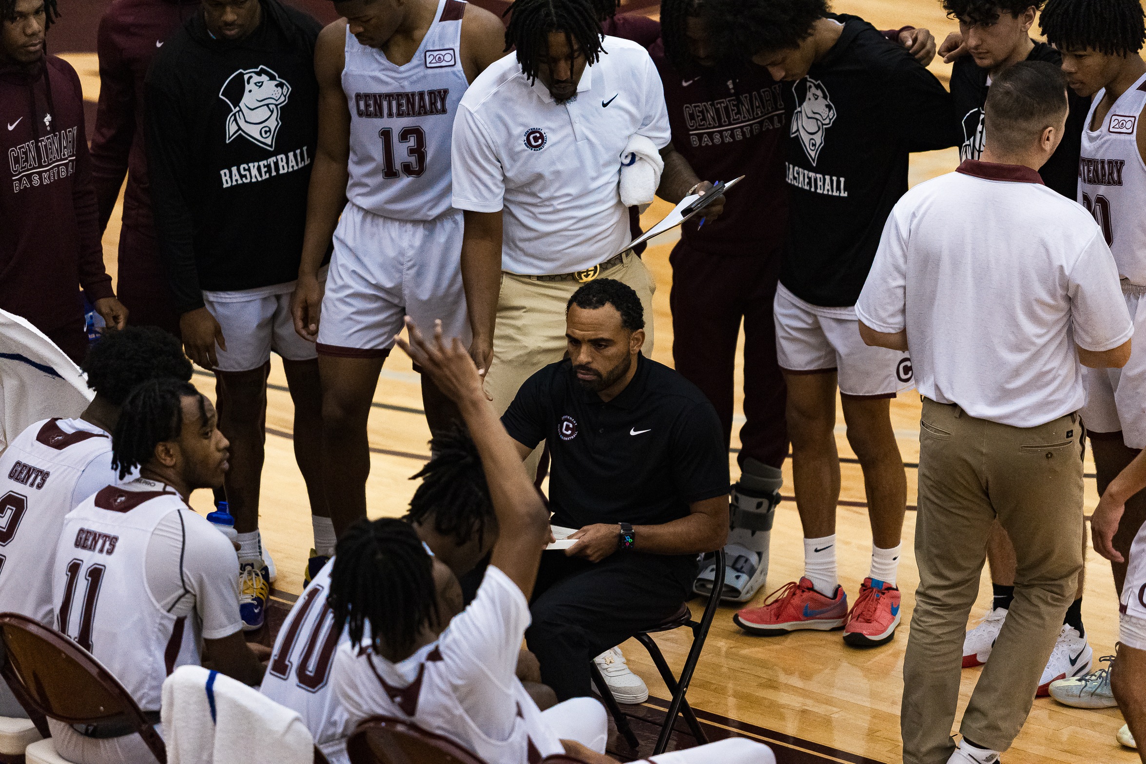 The Gents fell 75-59 at LeTourneau on Friday night.