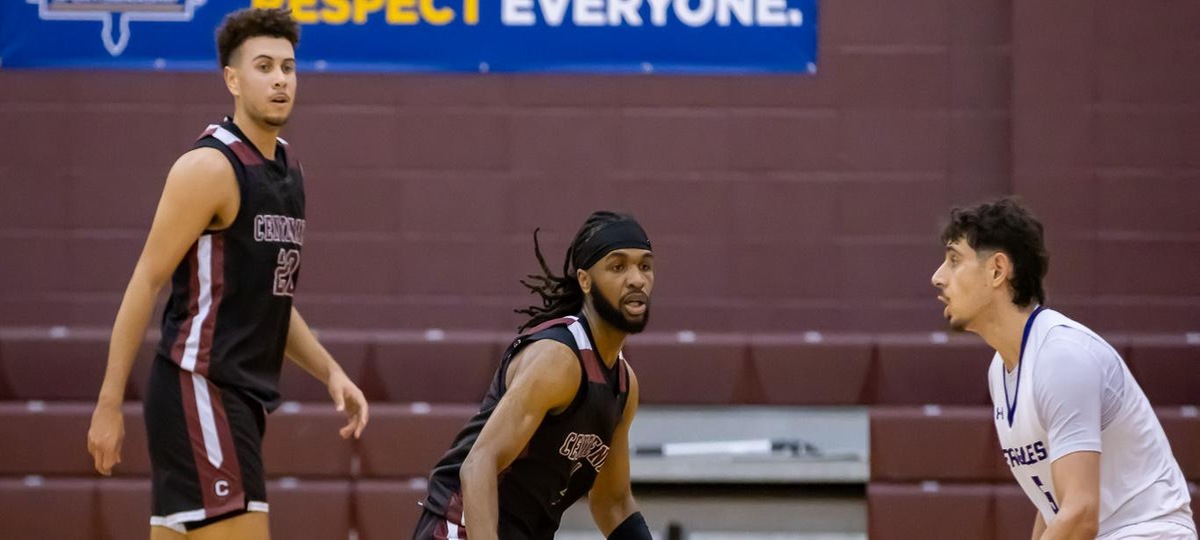 Gents Fall To Nationally-Ranked Celts In Regular-Season Finale