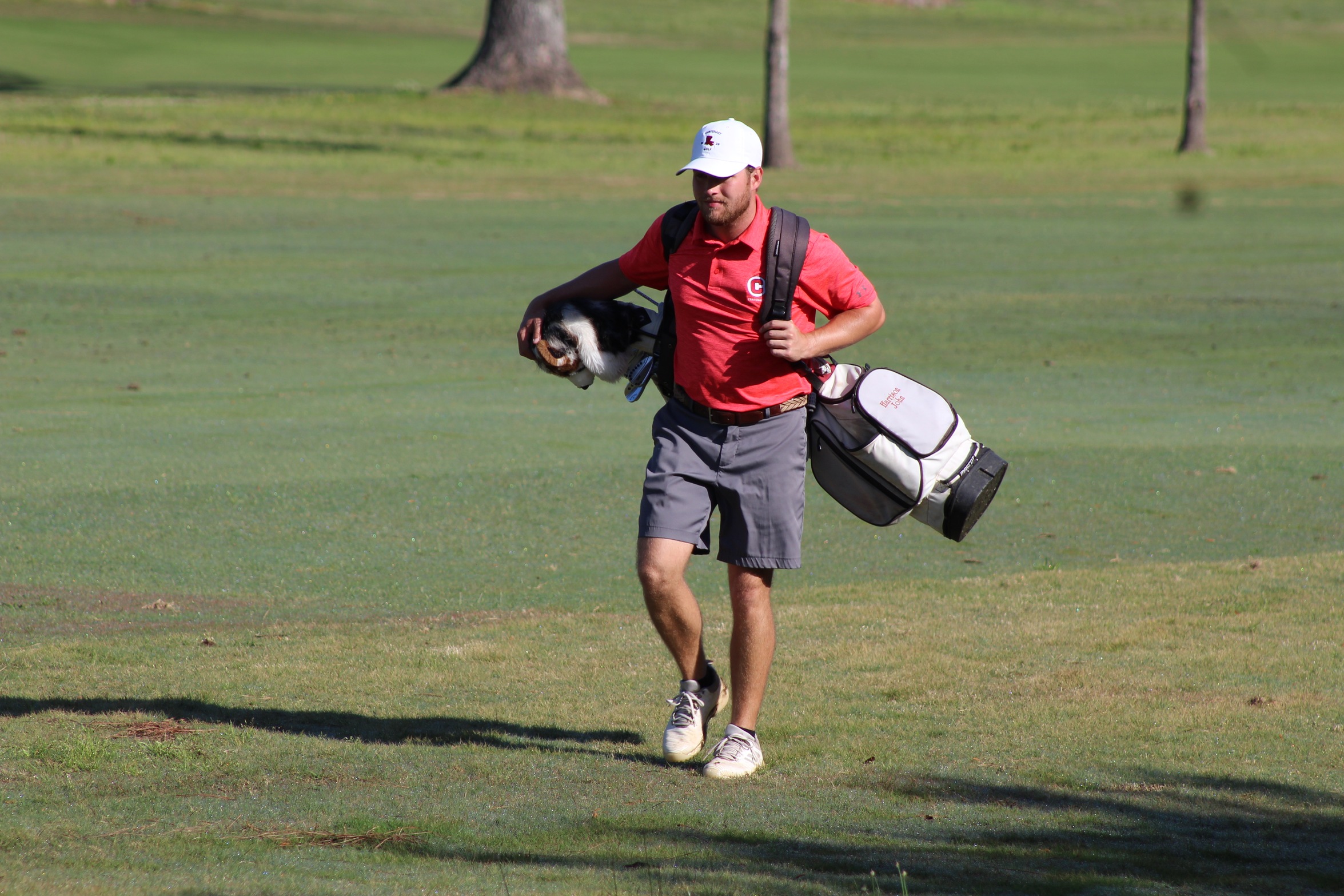 Men's Golf Finishes Third In MUW Invitational