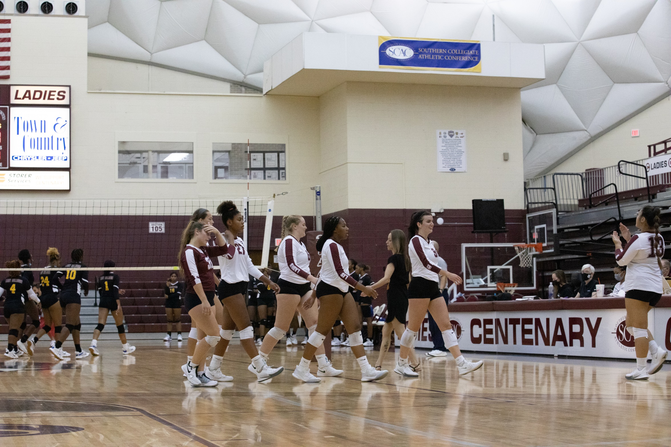 Volleyball Drops Pair of SCAC Matches On Saturday