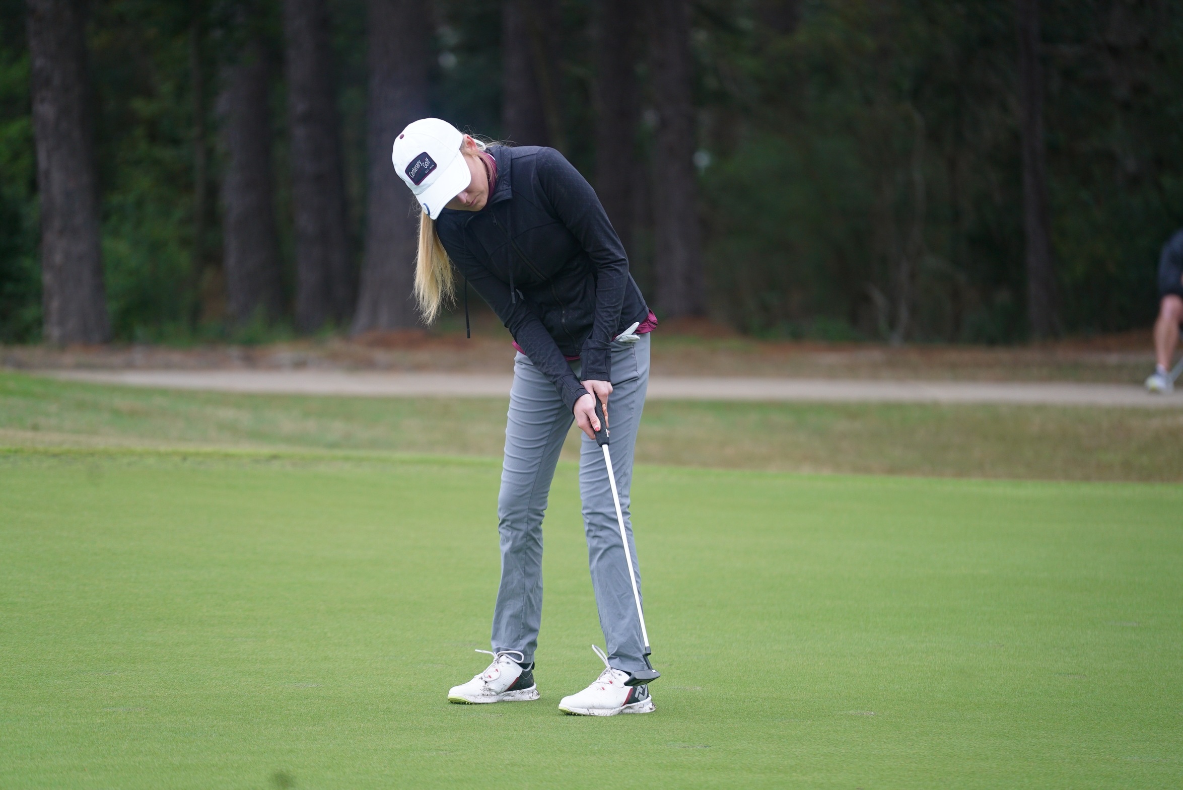 Freshman Hailey Adams' 16th-place finish led the Ladies in their home tournament this week.