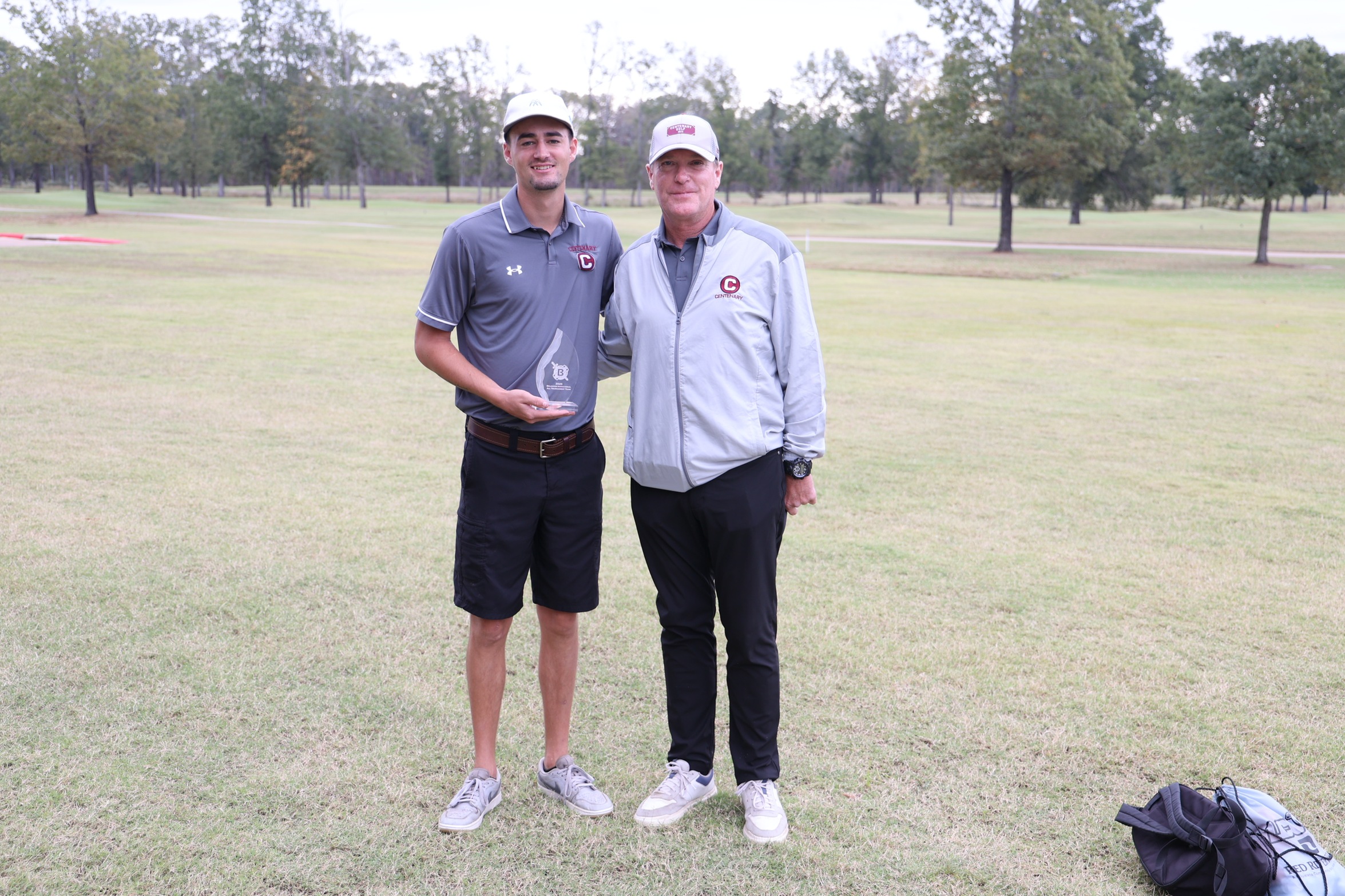 Junior Aubrey Snell earned another top-five finish on Tuesday to lead the Gents.