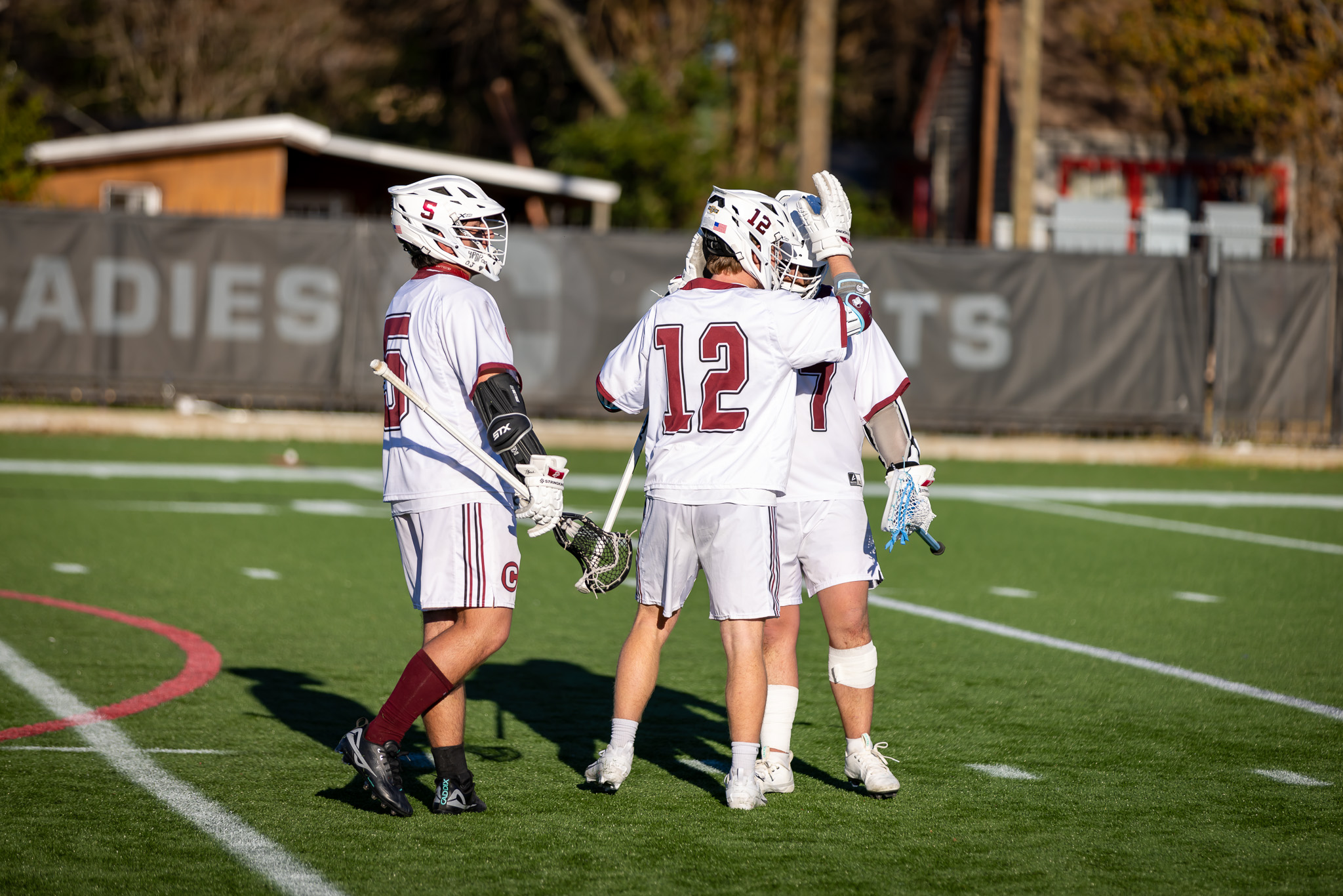 Lacrosse Aims to Remain Unbeaten On Road This Weekend