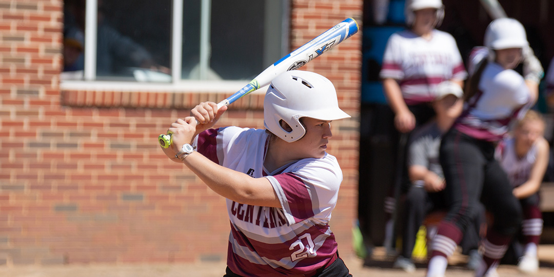 Ladies Softball Move Above .500 with Second SCAC Series Sweep of Season