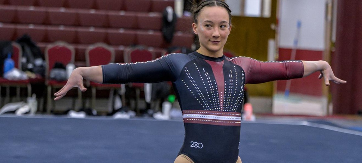 Ladies Record Season-Best Team Score On Friday