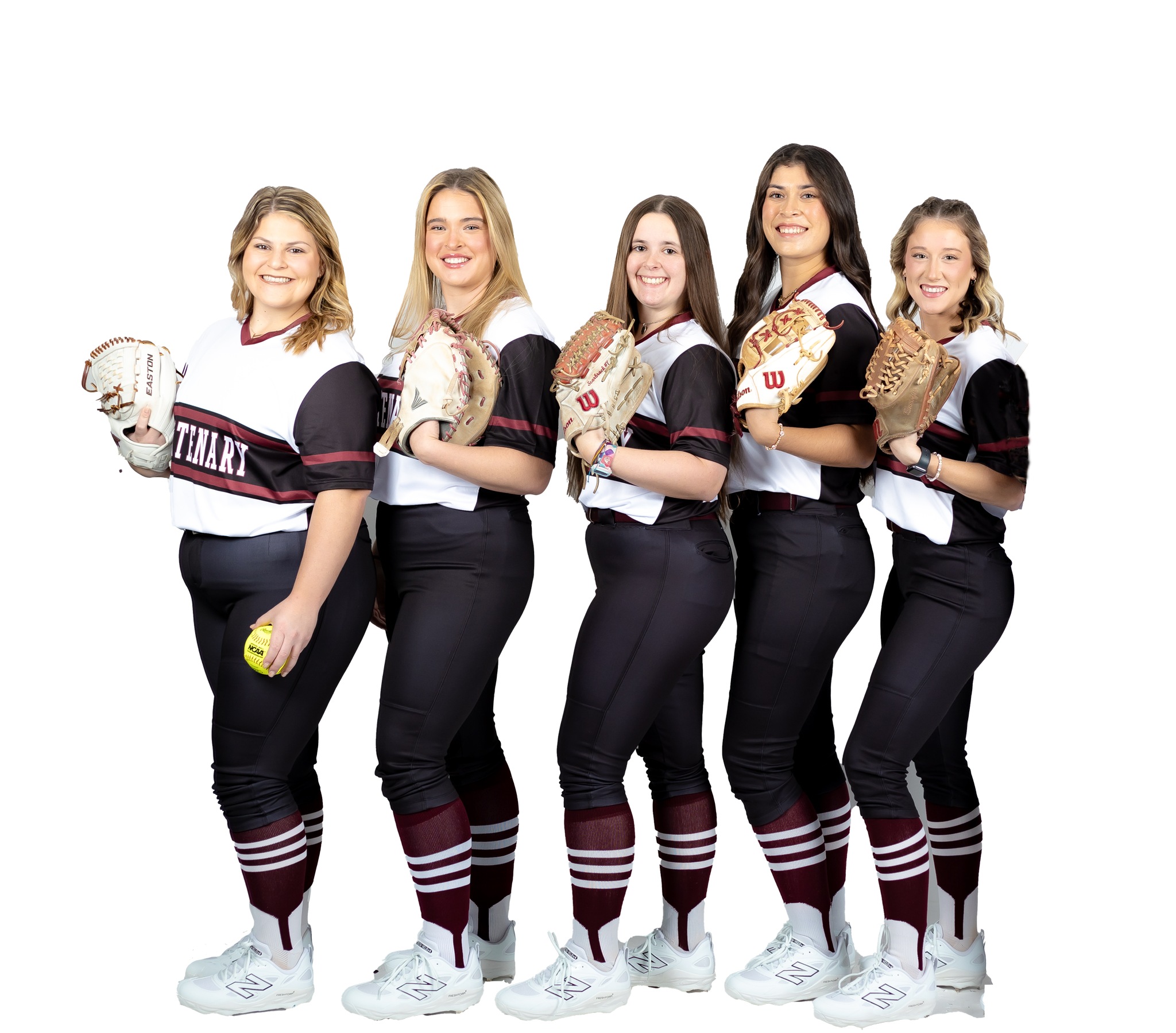 Softball Edged By McMurry 3-2 On Senior Day