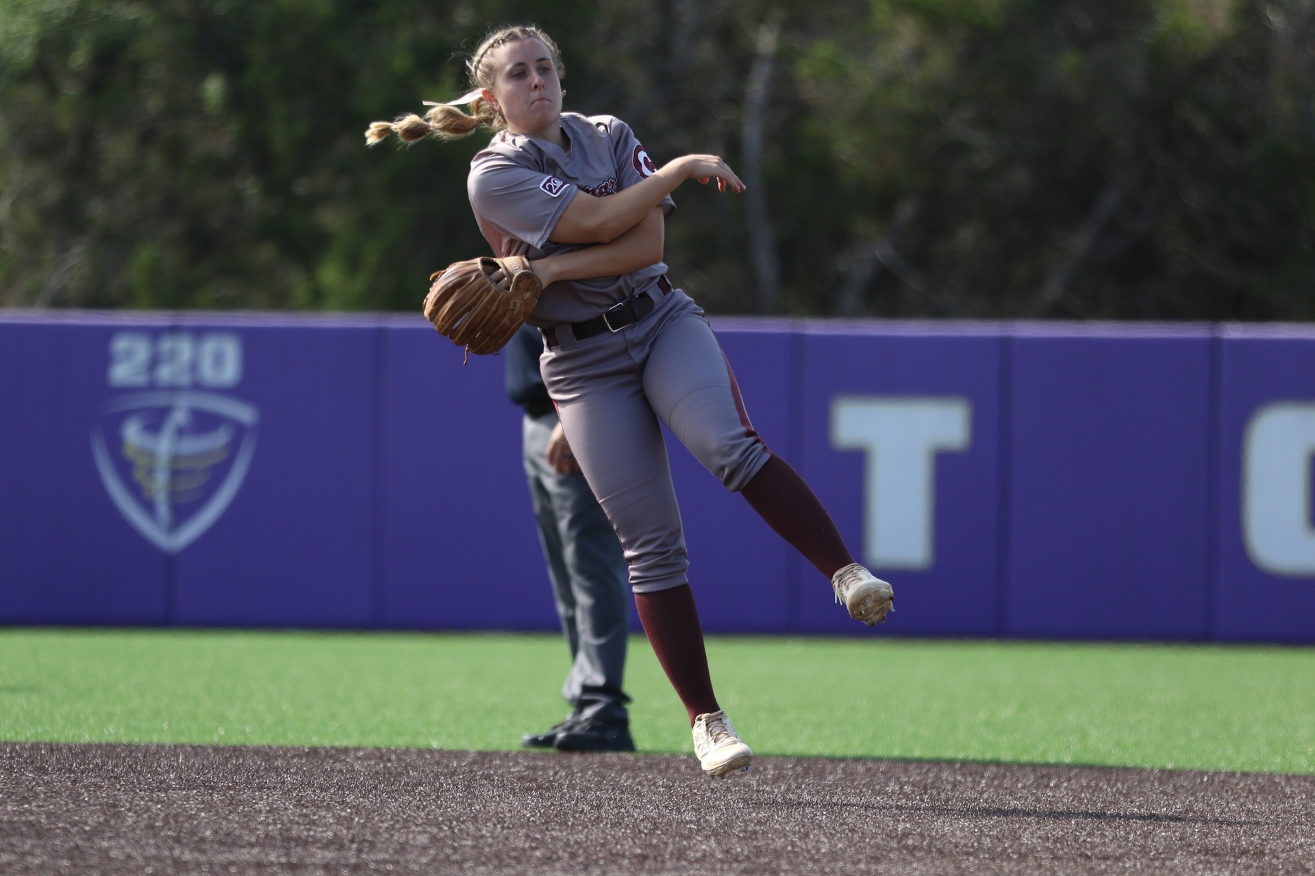 Softball Falls to McMurry On Senior Day 6-4