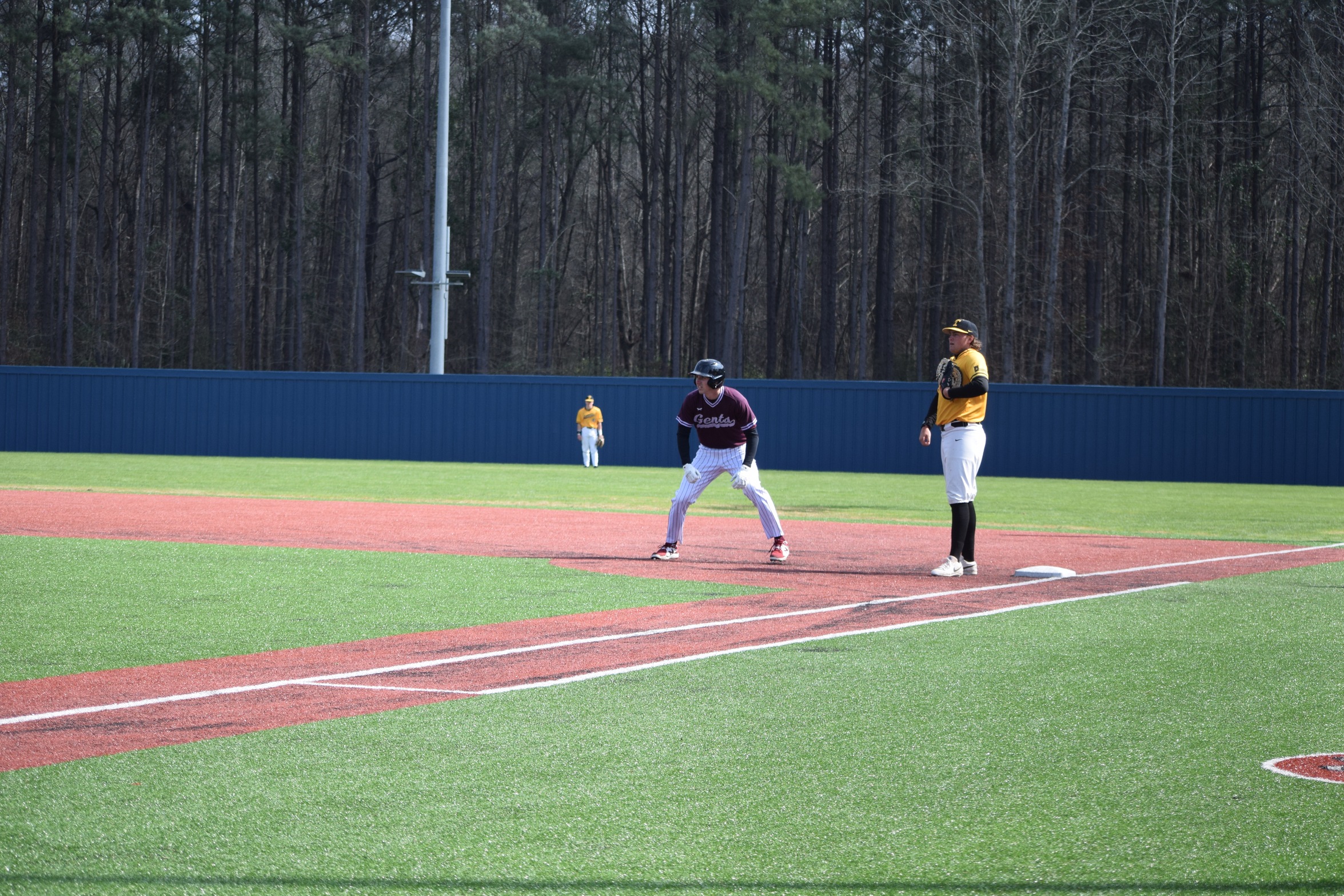 The Diamond Gents exploded for 18 runs in their big win on Saturday.

PHOTO: Karen McLaughlin