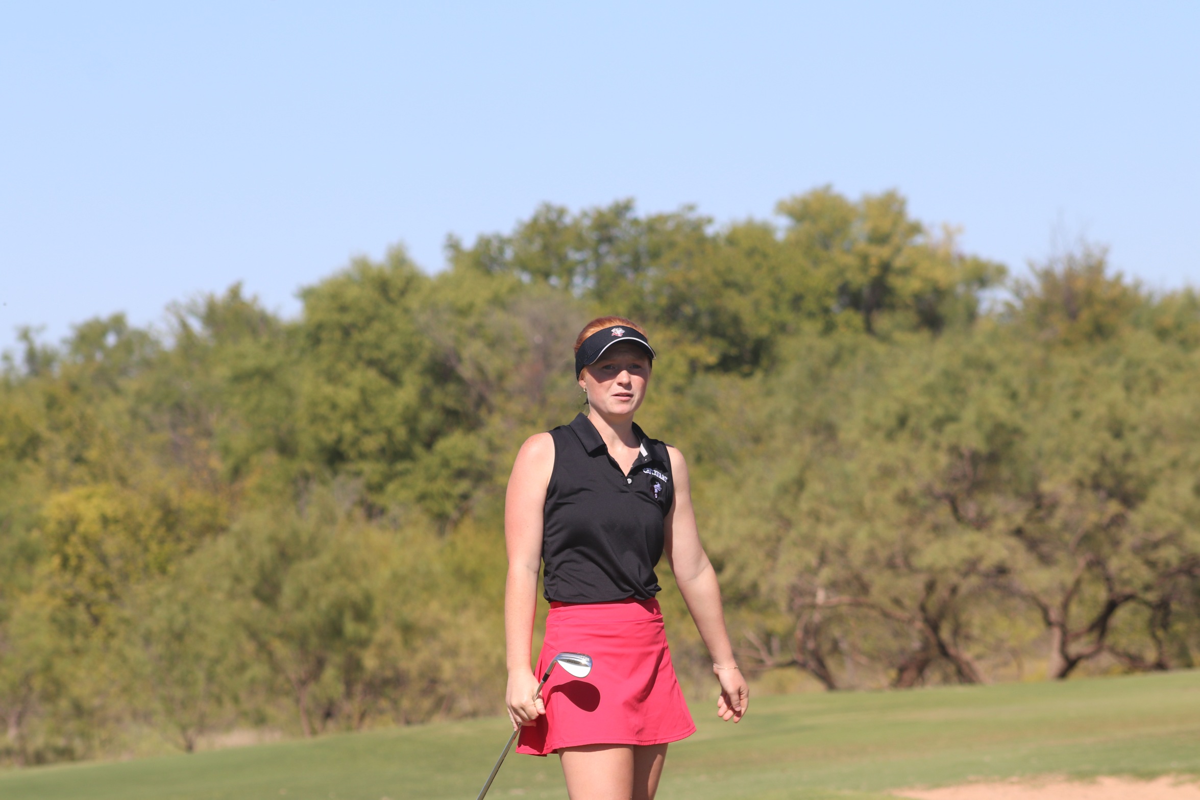 Freshman Gracie Evans (Lake Charles, La.) and the Ladies are in third place after Monday's first round.