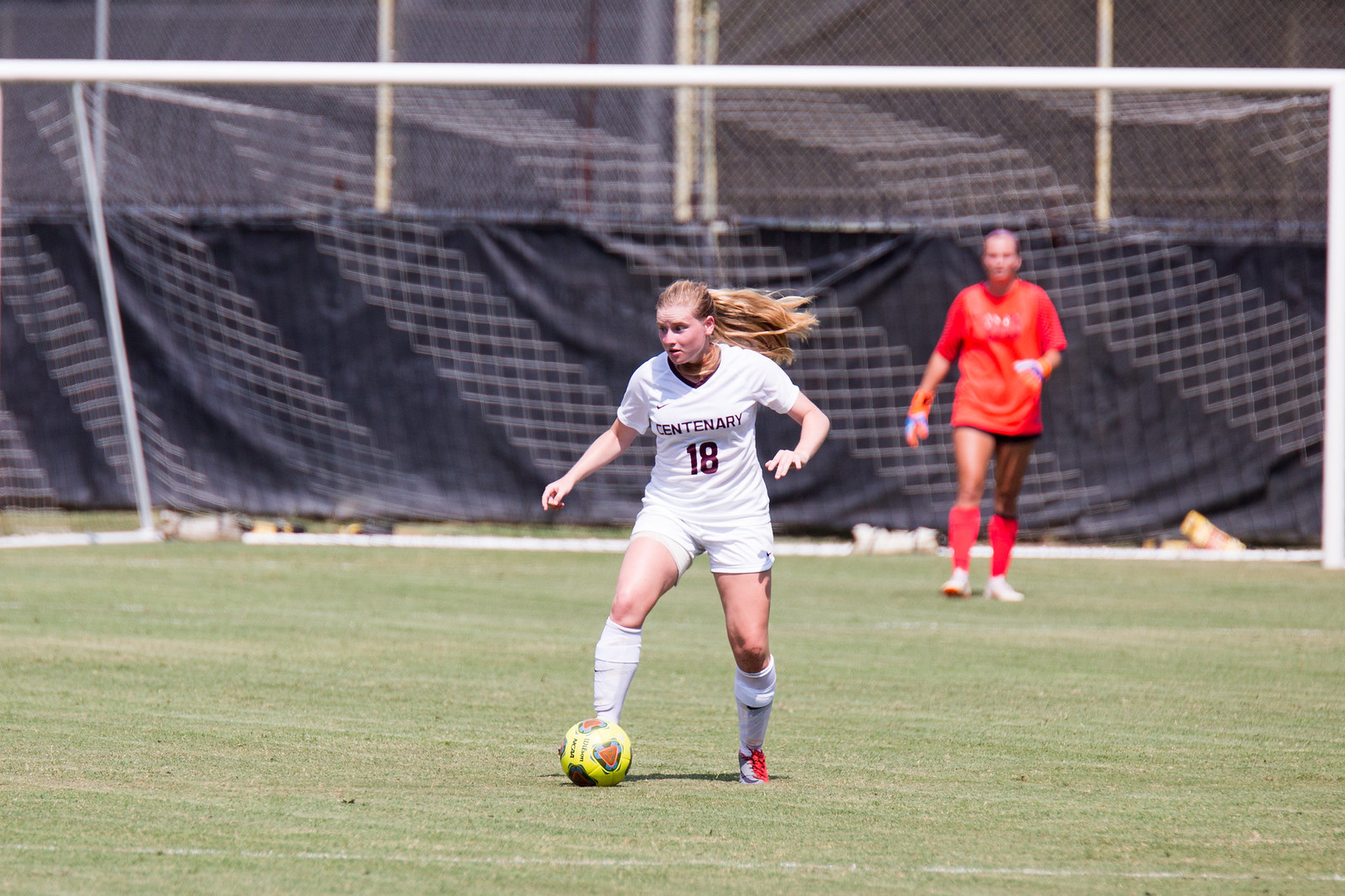 Women's Soccer Returns Home To Face St. Thomas