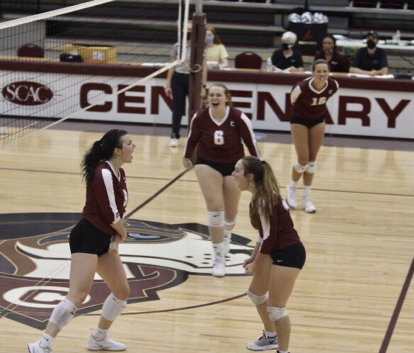 Ladies Drop Pair of SCAC Matches On Saturday